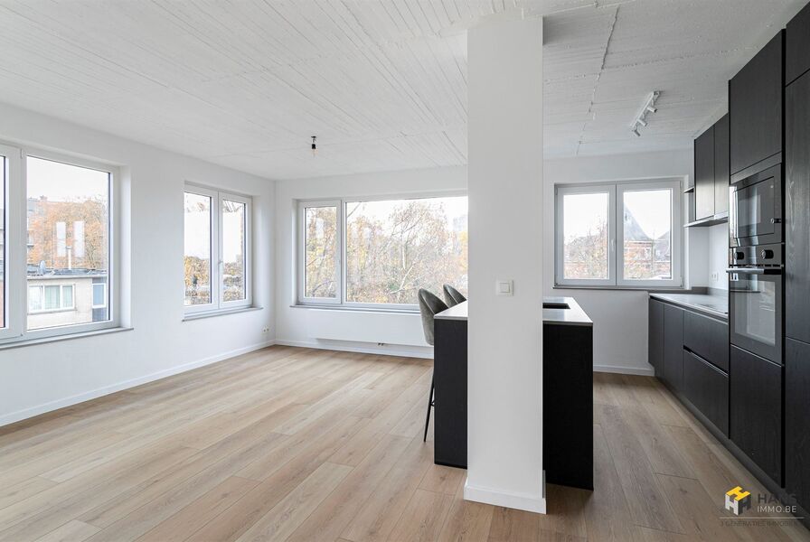 Appartement te koop in DEURNE