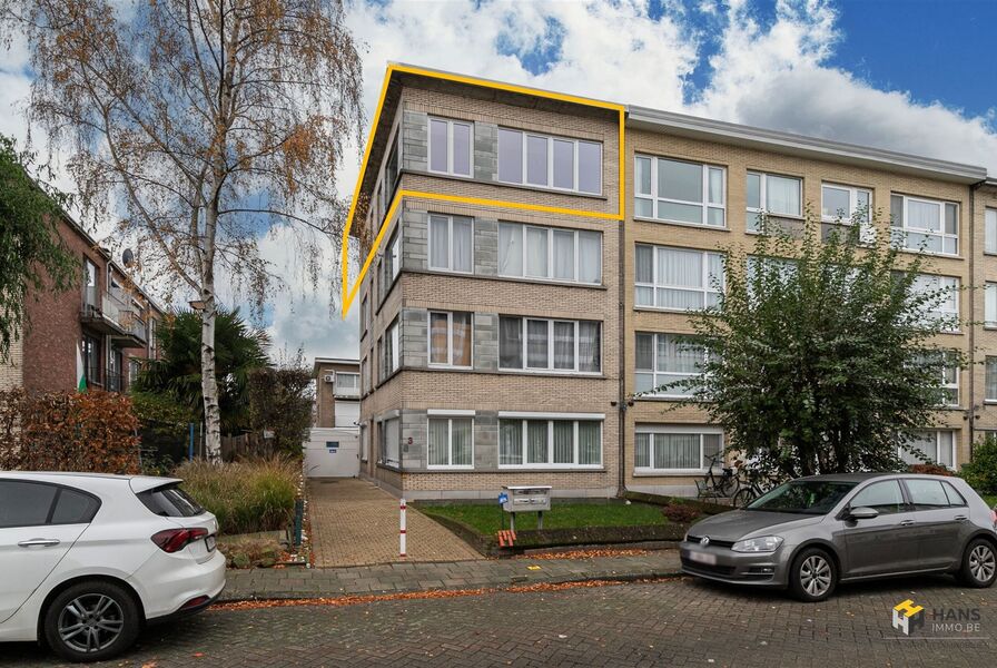Appartement te koop in DEURNE