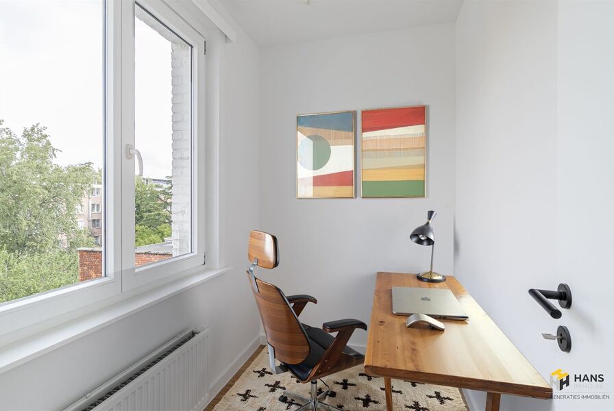 Appartement te koop in DEURNE