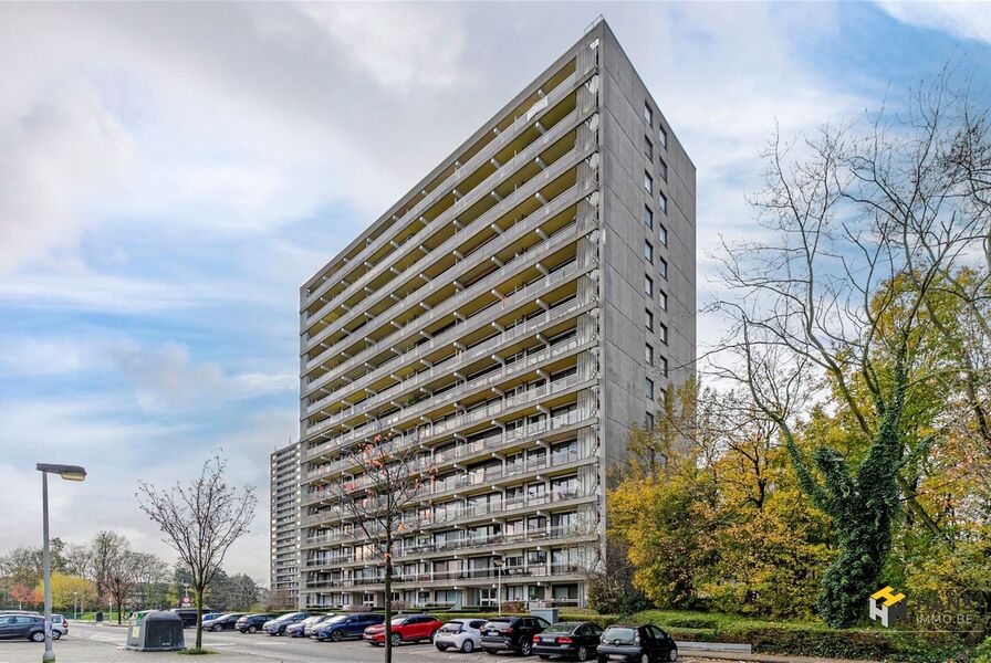 Appartement te koop in DEURNE