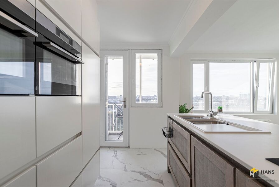 Appartement te koop in DEURNE