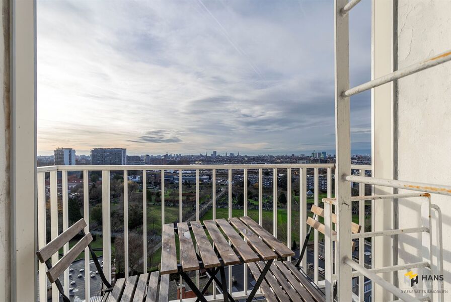 Appartement te koop in DEURNE