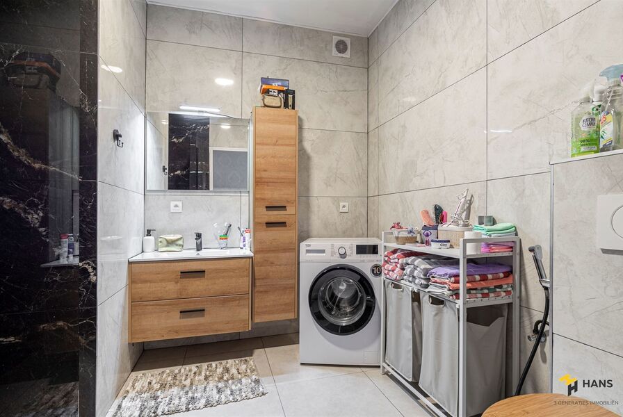 Appartement te koop in DEURNE