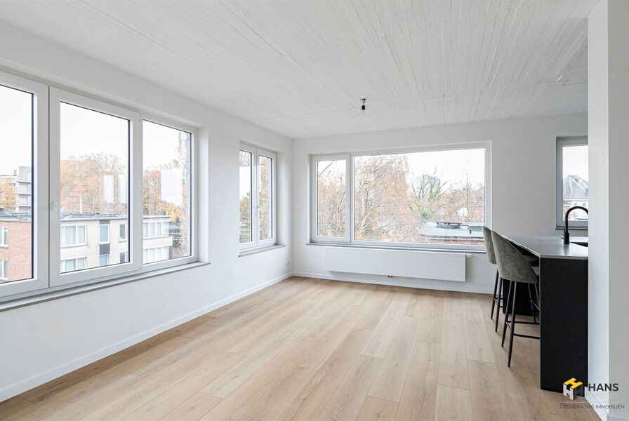 Appartement te koop in DEURNE