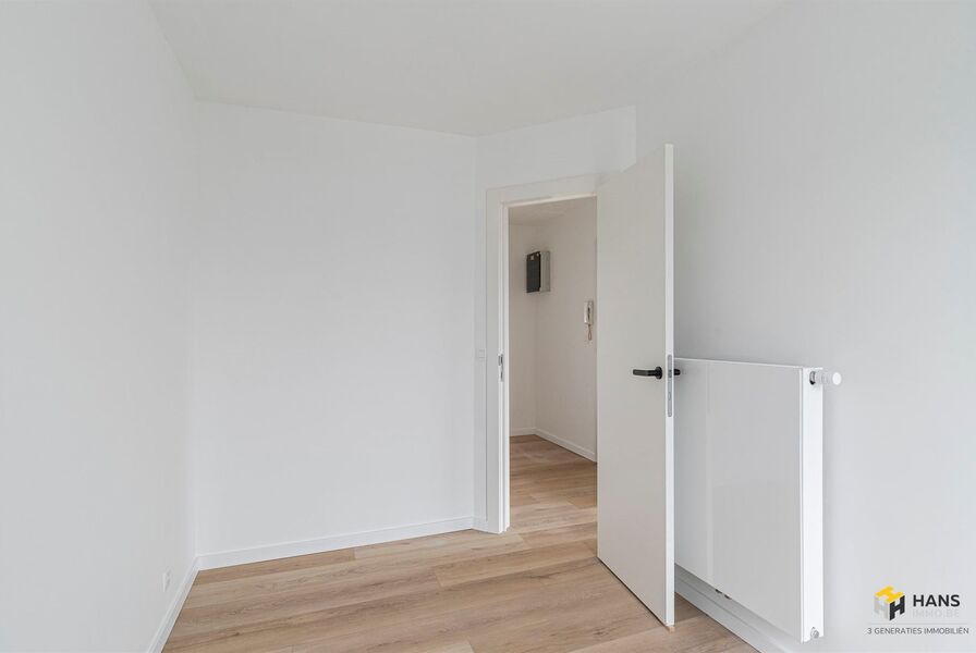 Appartement te koop in DEURNE