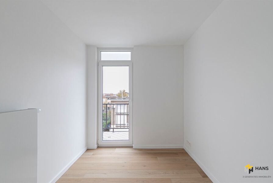 Appartement te koop in DEURNE