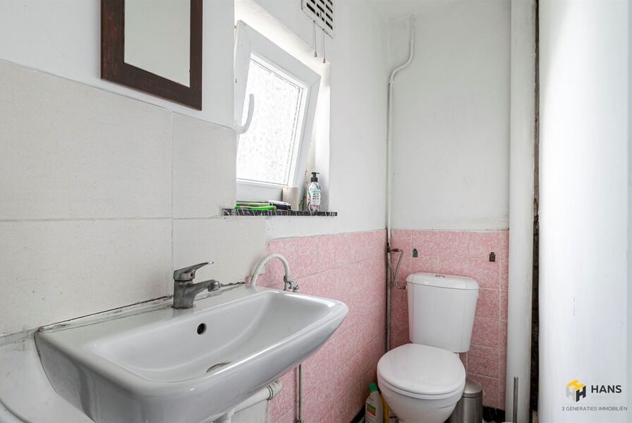 Appartement te koop in DEURNE