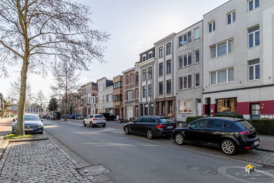 Appartement te koop in DEURNE
