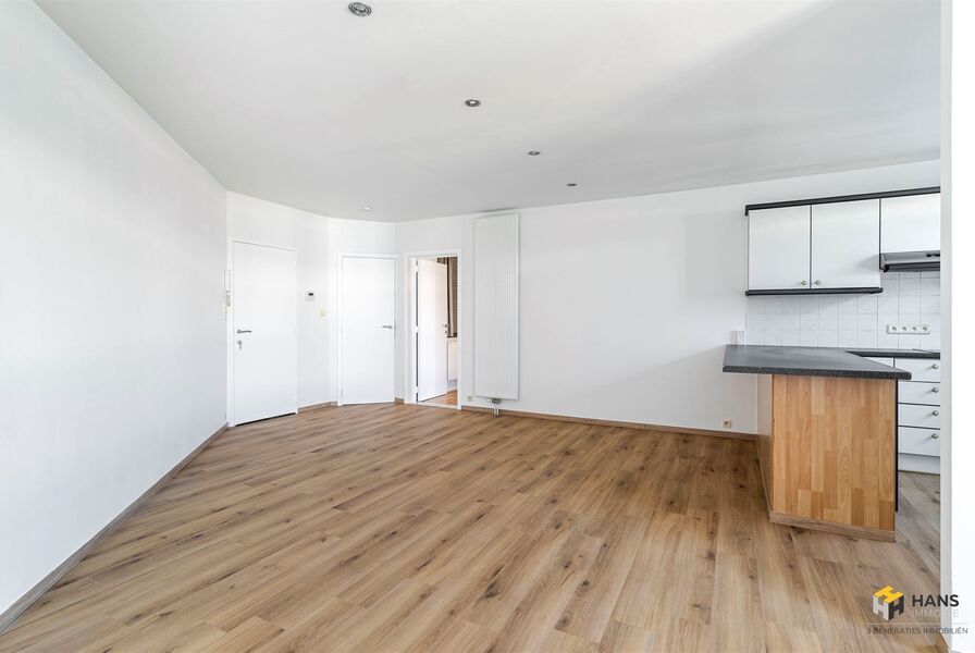 Appartement te koop in DEURNE