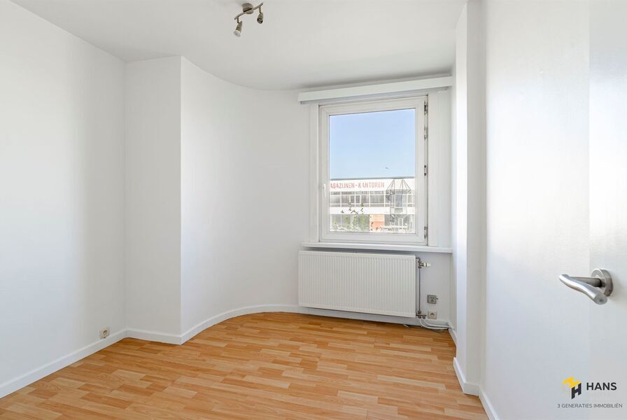 Appartement te koop in DEURNE