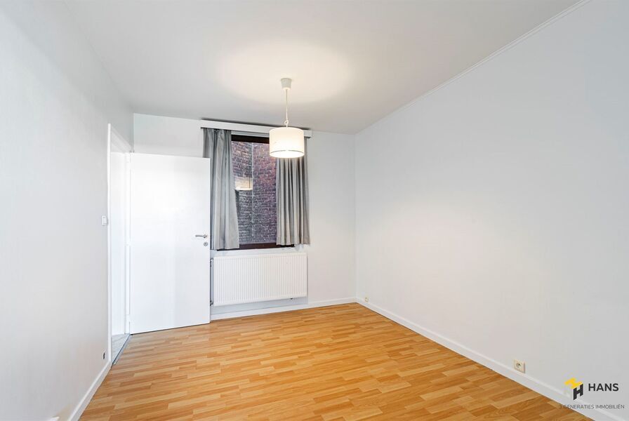 Appartement te koop in DEURNE