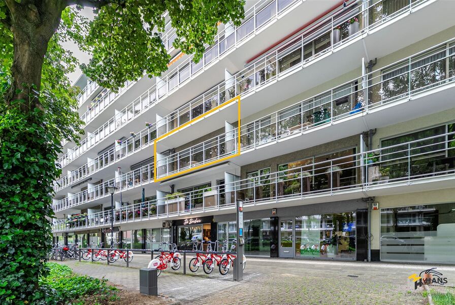 Appartement te koop in DEURNE