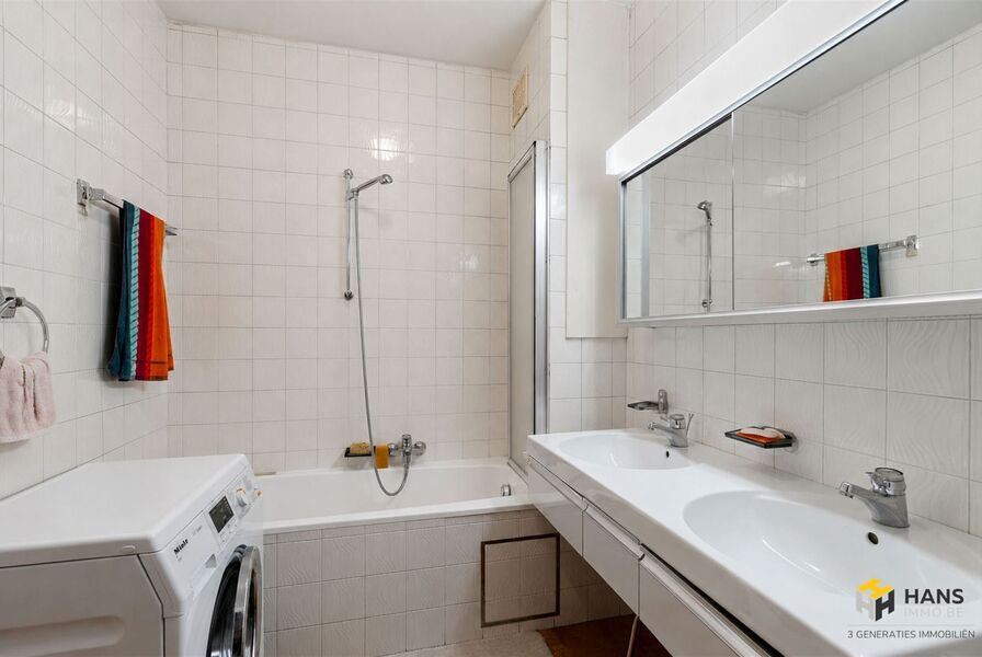 Appartement te koop in DEURNE