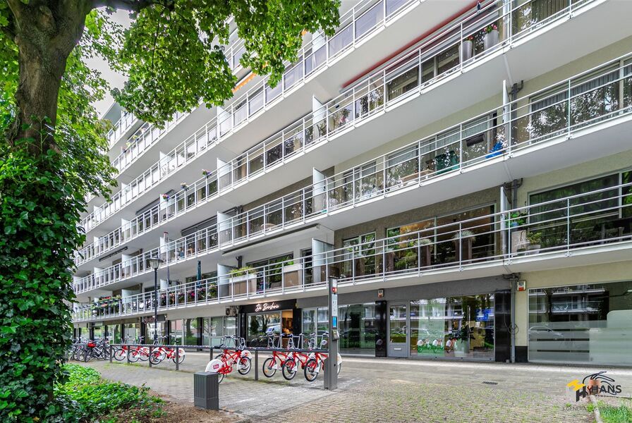 Appartement te koop in DEURNE
