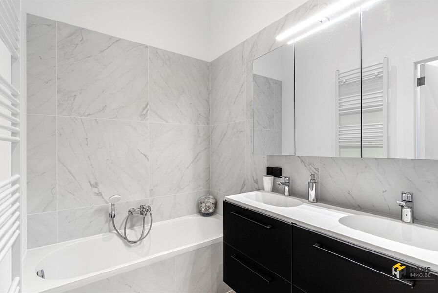 Appartement te koop in KAPELLEN