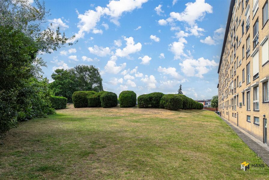 Appartement te koop in MERKSEM