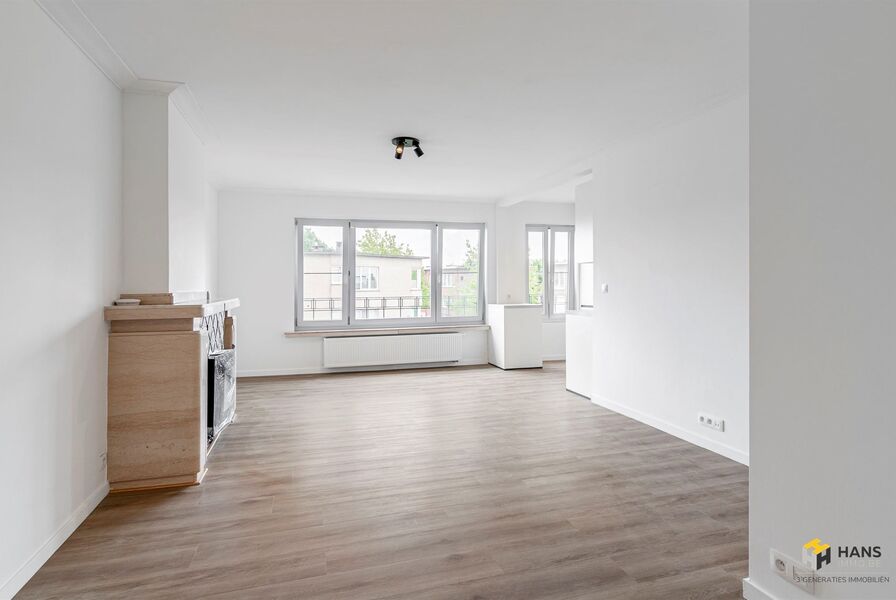 Appartement te koop in MERKSEM