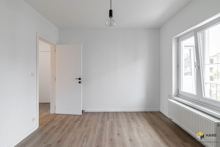 Appartement te koop in MERKSEM