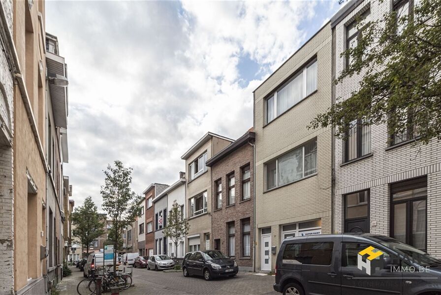 Bel-etage te koop in ANTWERPEN