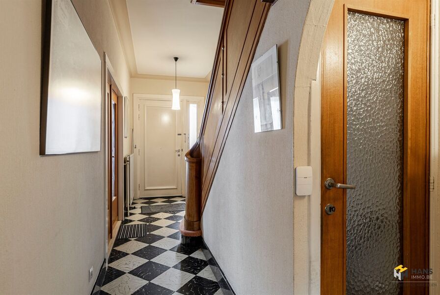 Bel-etage te koop in BORGERHOUT
