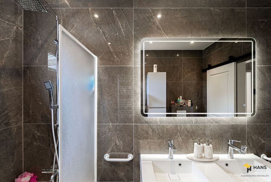 Bel-etage te koop in EKEREN