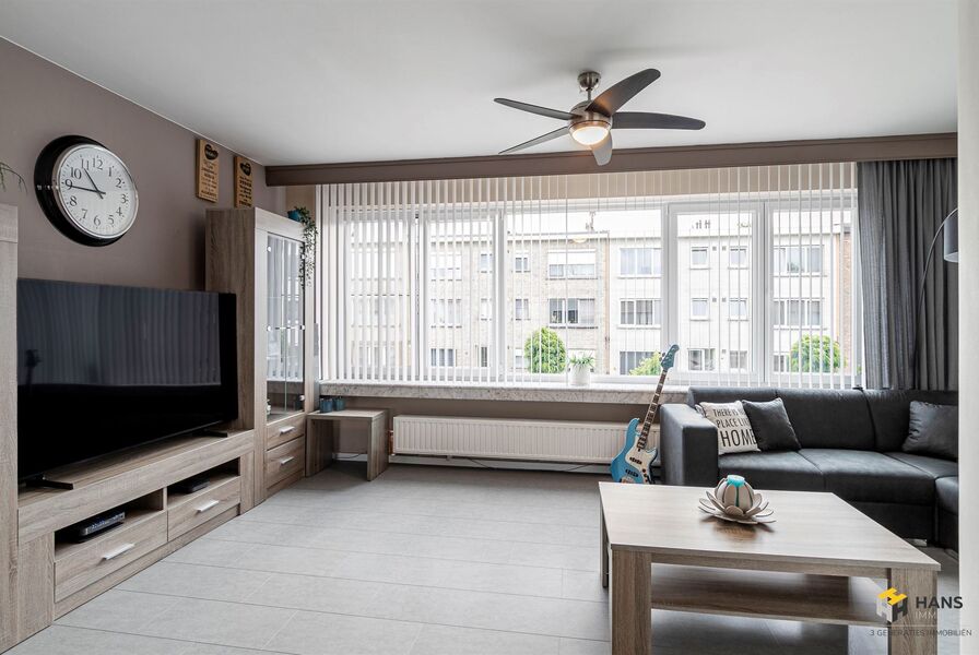 Bel-etage te koop in HOEVENEN