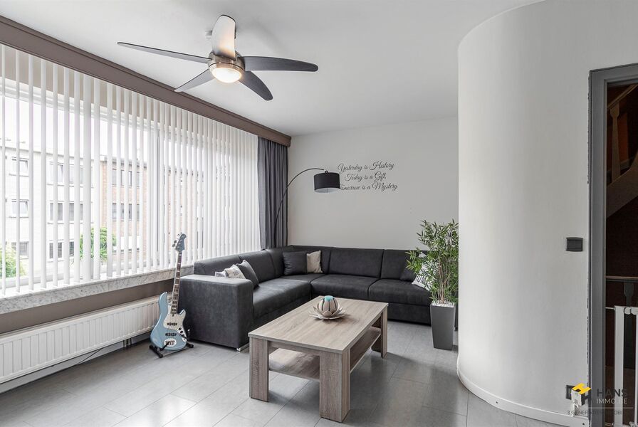 Bel-etage te koop in HOEVENEN