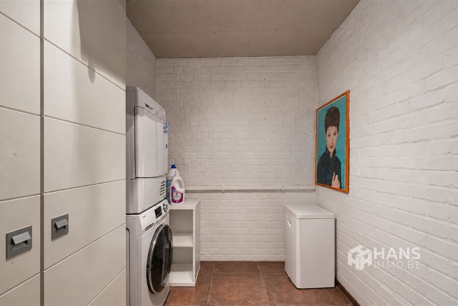 Bel-etage te koop in MERKSEM