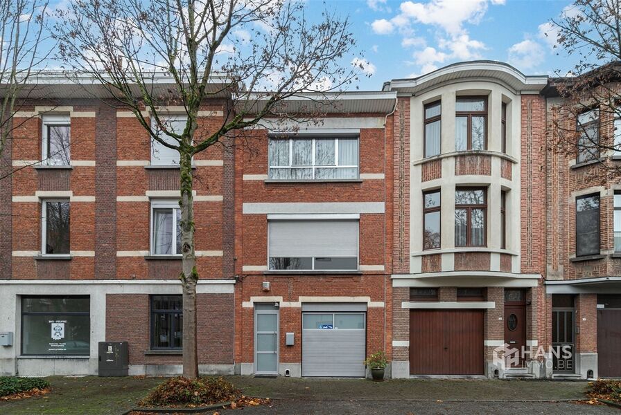 Bel-etage te koop in MORTSEL