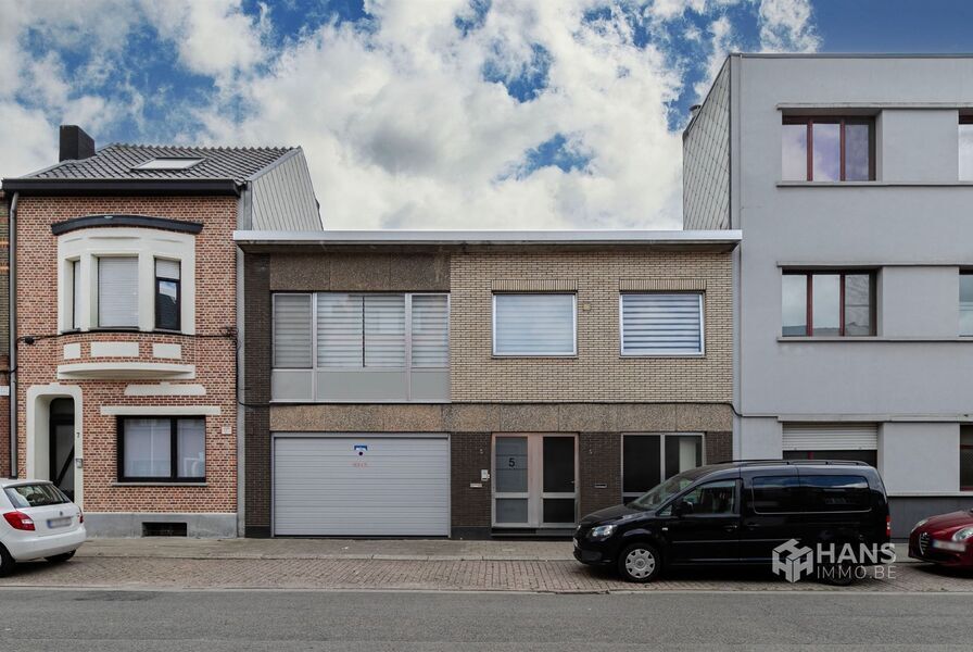 Commercieel gebouw te koop in MERKSEM