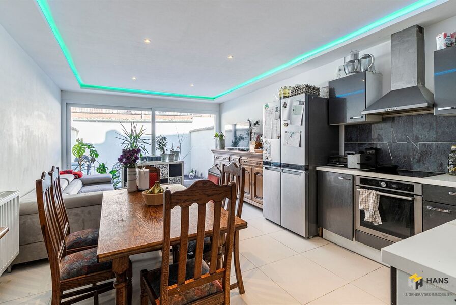 Eengezins woning te koop in ANTWERPEN