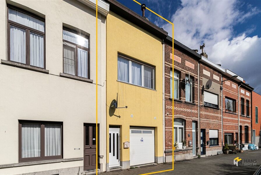 Eengezins woning te koop in ANTWERPEN