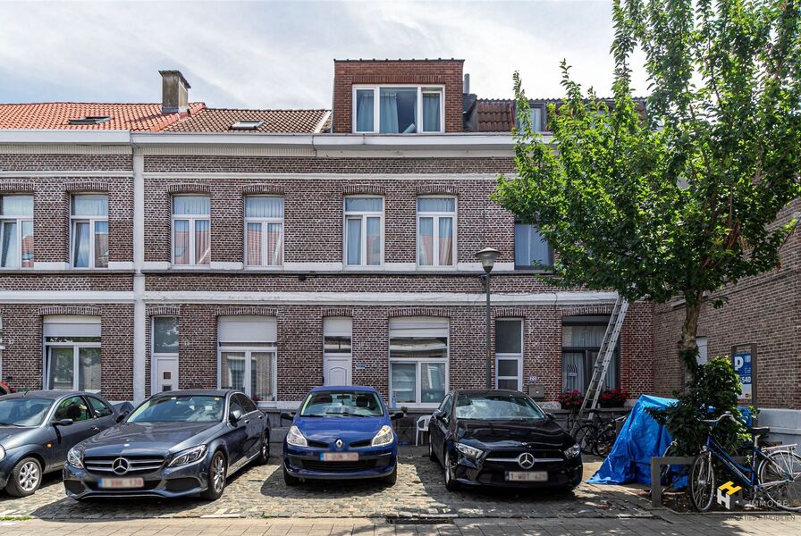 Eengezins woning te koop in ANTWERPEN