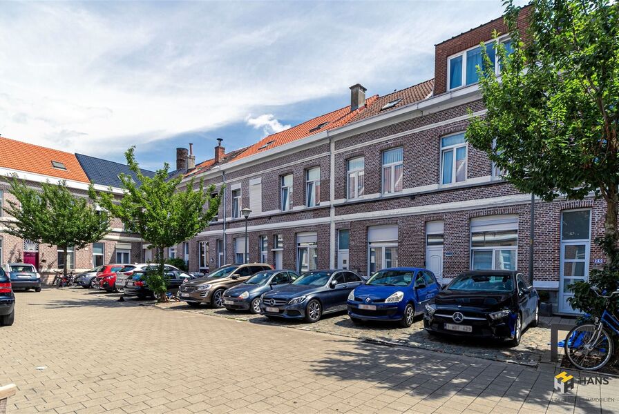 Eengezins woning te koop in ANTWERPEN