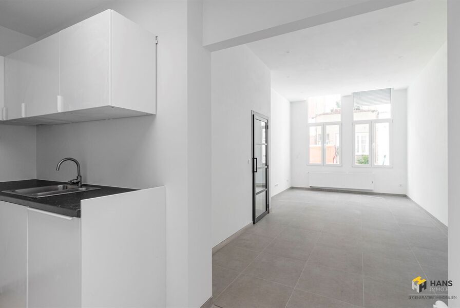 Eengezins woning te koop in ANTWERPEN