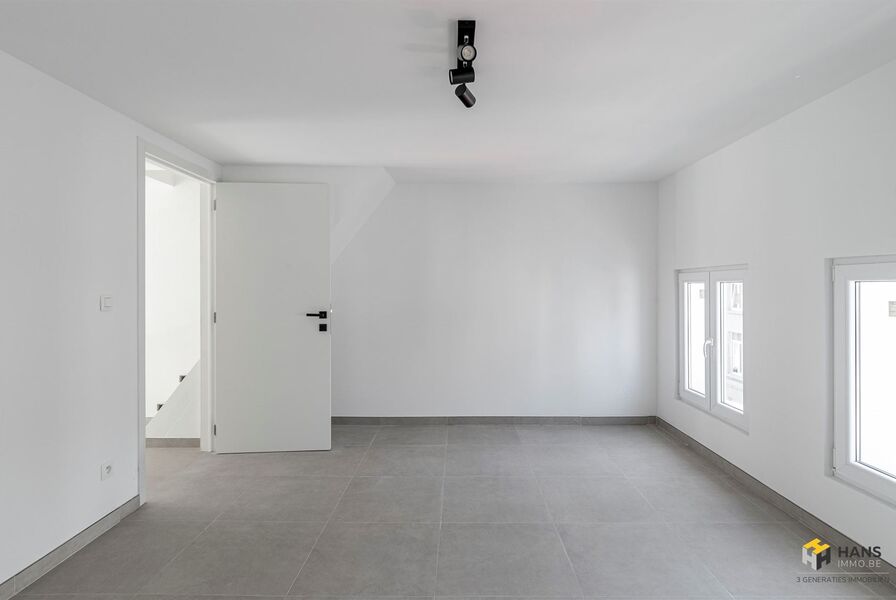 Eengezins woning te koop in ANTWERPEN