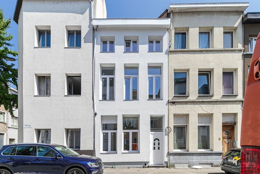 Eengezins woning te koop in ANTWERPEN