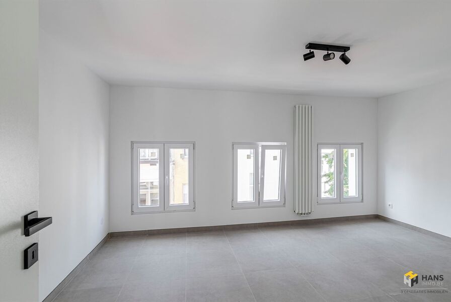 Eengezins woning te koop in ANTWERPEN