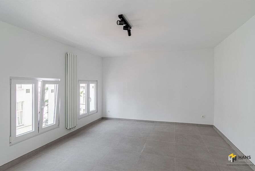 Eengezins woning te koop in ANTWERPEN