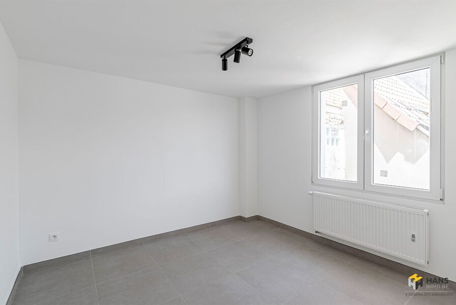 Eengezins woning te koop in ANTWERPEN