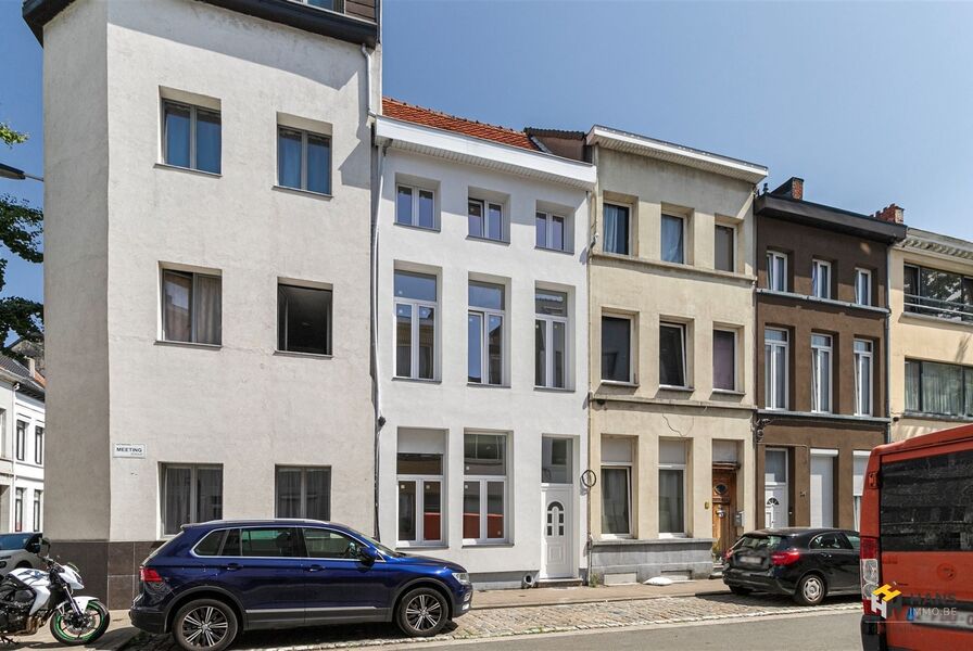 Eengezins woning te koop in ANTWERPEN