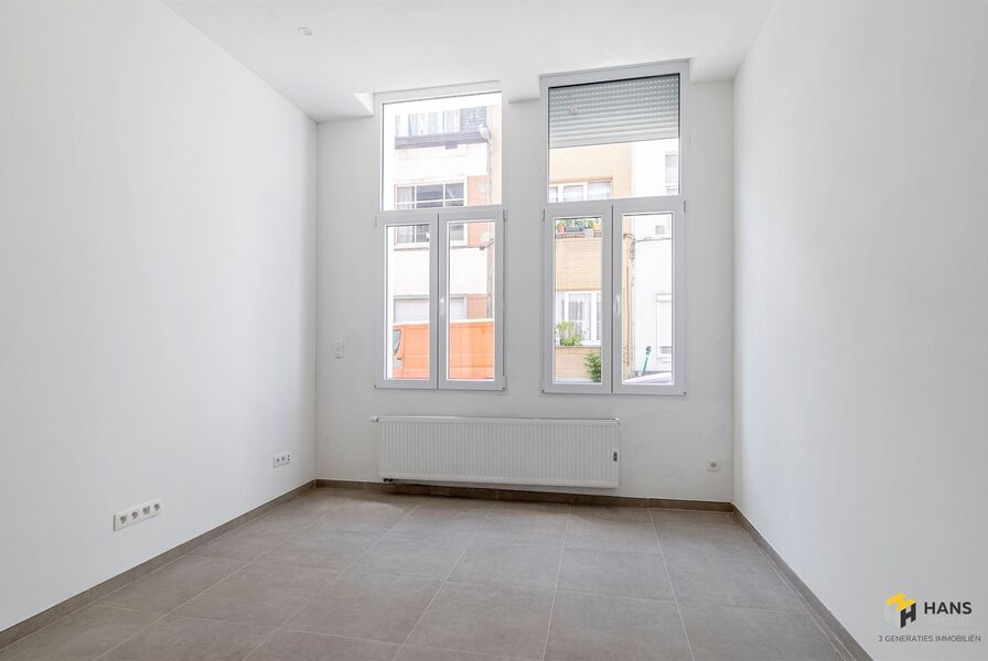 Eengezins woning te koop in ANTWERPEN