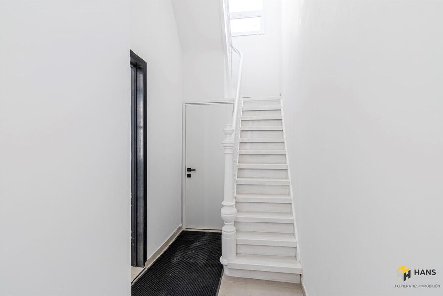 Eengezins woning te koop in ANTWERPEN