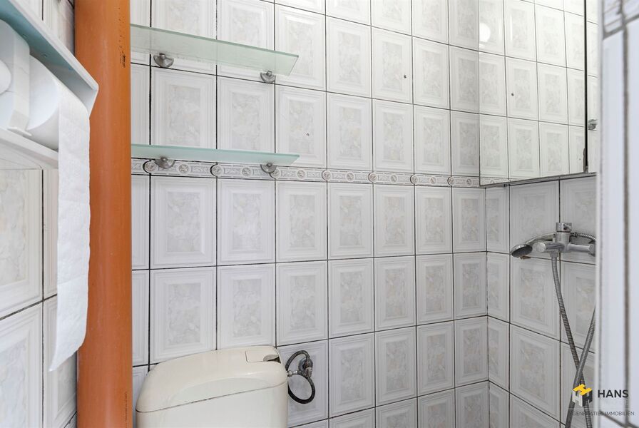 Eengezins woning te koop in BORGERHOUT