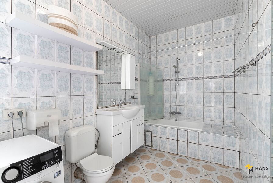 Eengezins woning te koop in BORGERHOUT