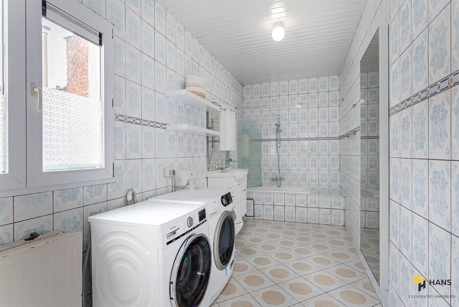 Eengezins woning te koop in BORGERHOUT