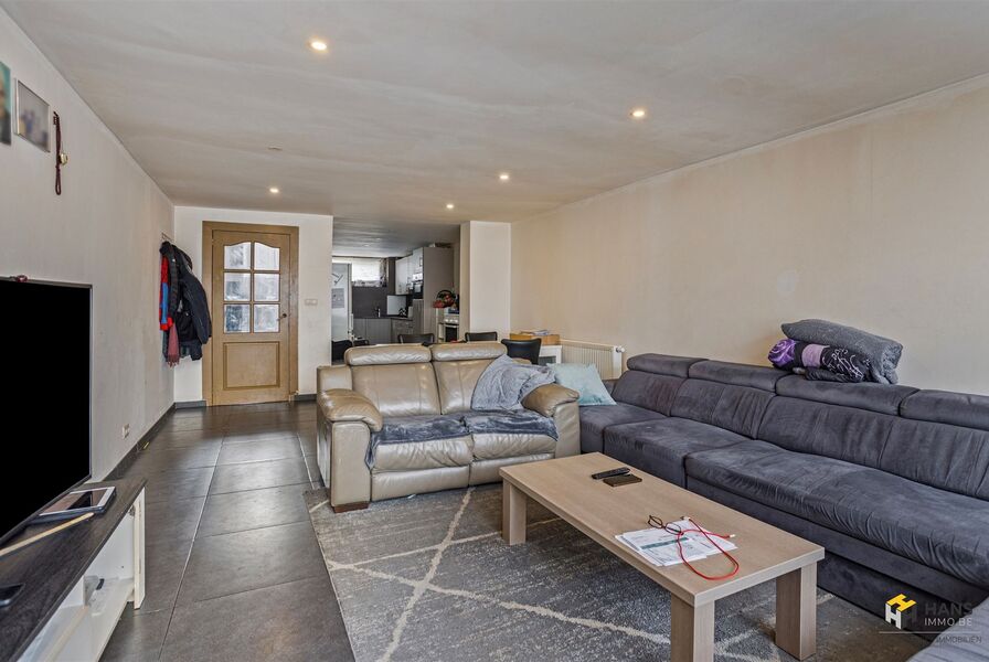 Eengezins woning te koop in DEURNE