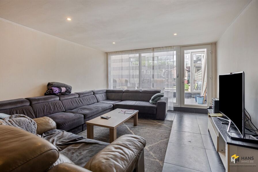 Eengezins woning te koop in DEURNE
