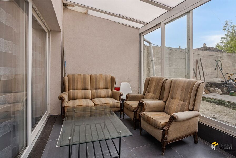 Eengezins woning te koop in DEURNE