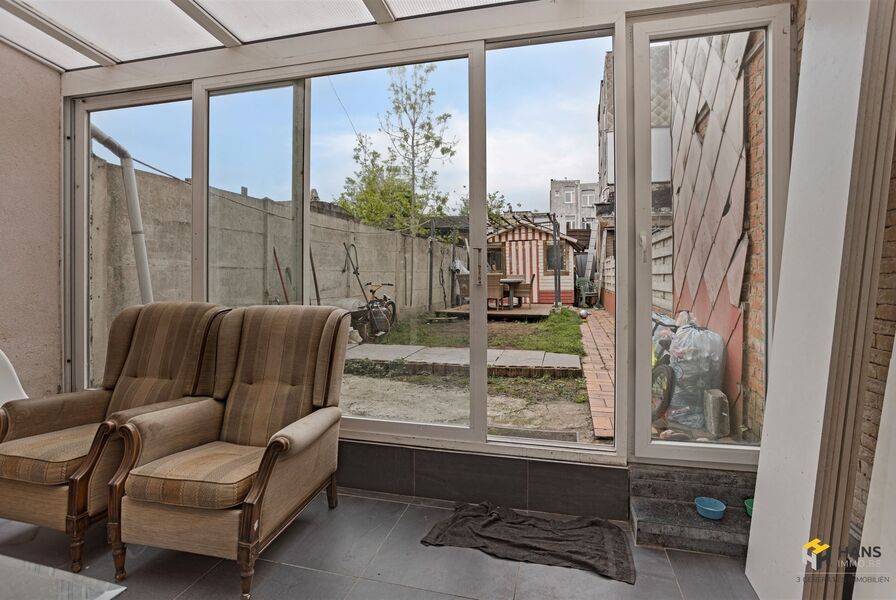 Eengezins woning te koop in DEURNE